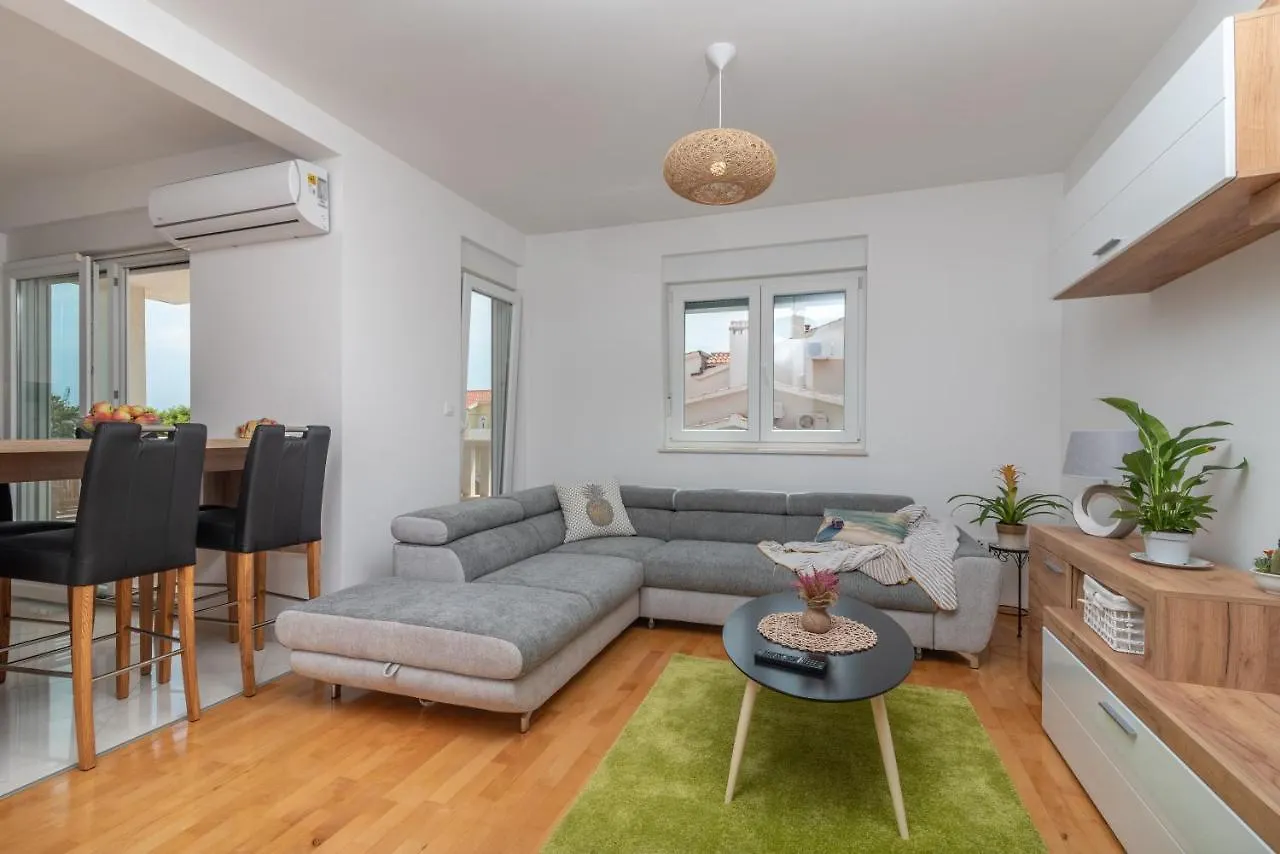 Relax Apartment Trogir